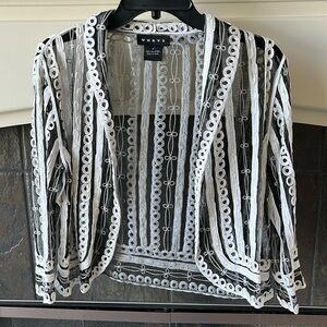 Weavz Open front black / white jacket